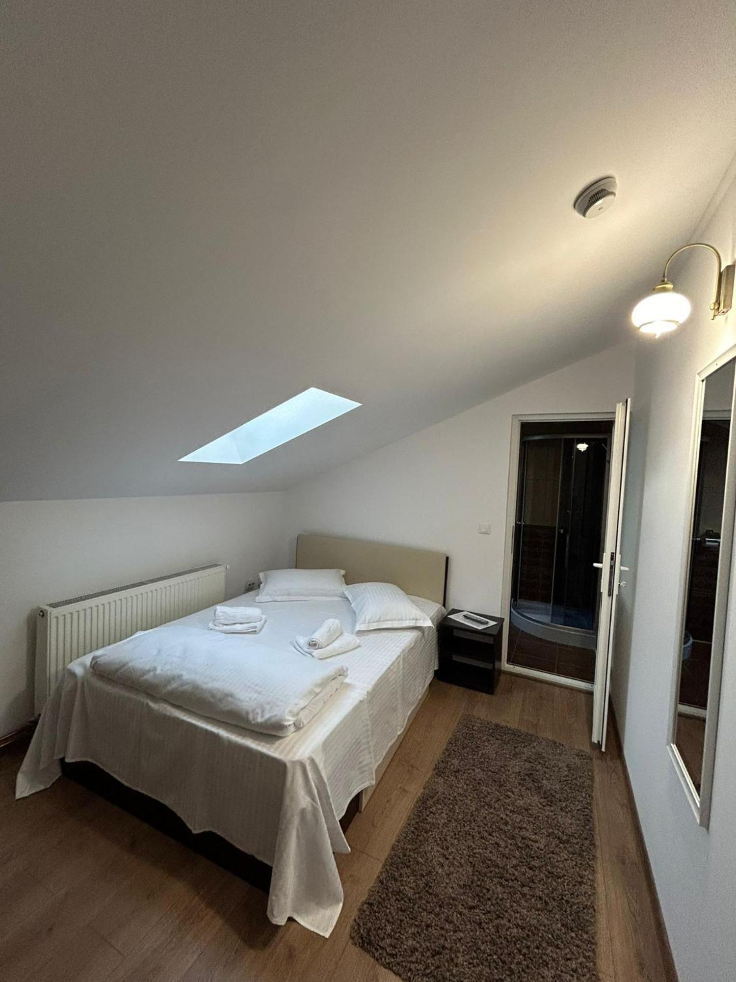 Hotel Complex Zeus Leresti Pokój zdjęcie